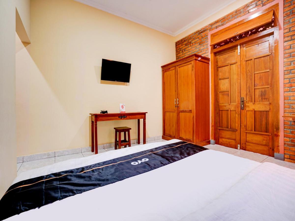 Super Oyo Collection O 90265 Cempoko Mulyo Homestay Syariah Tugu Exteriér fotografie