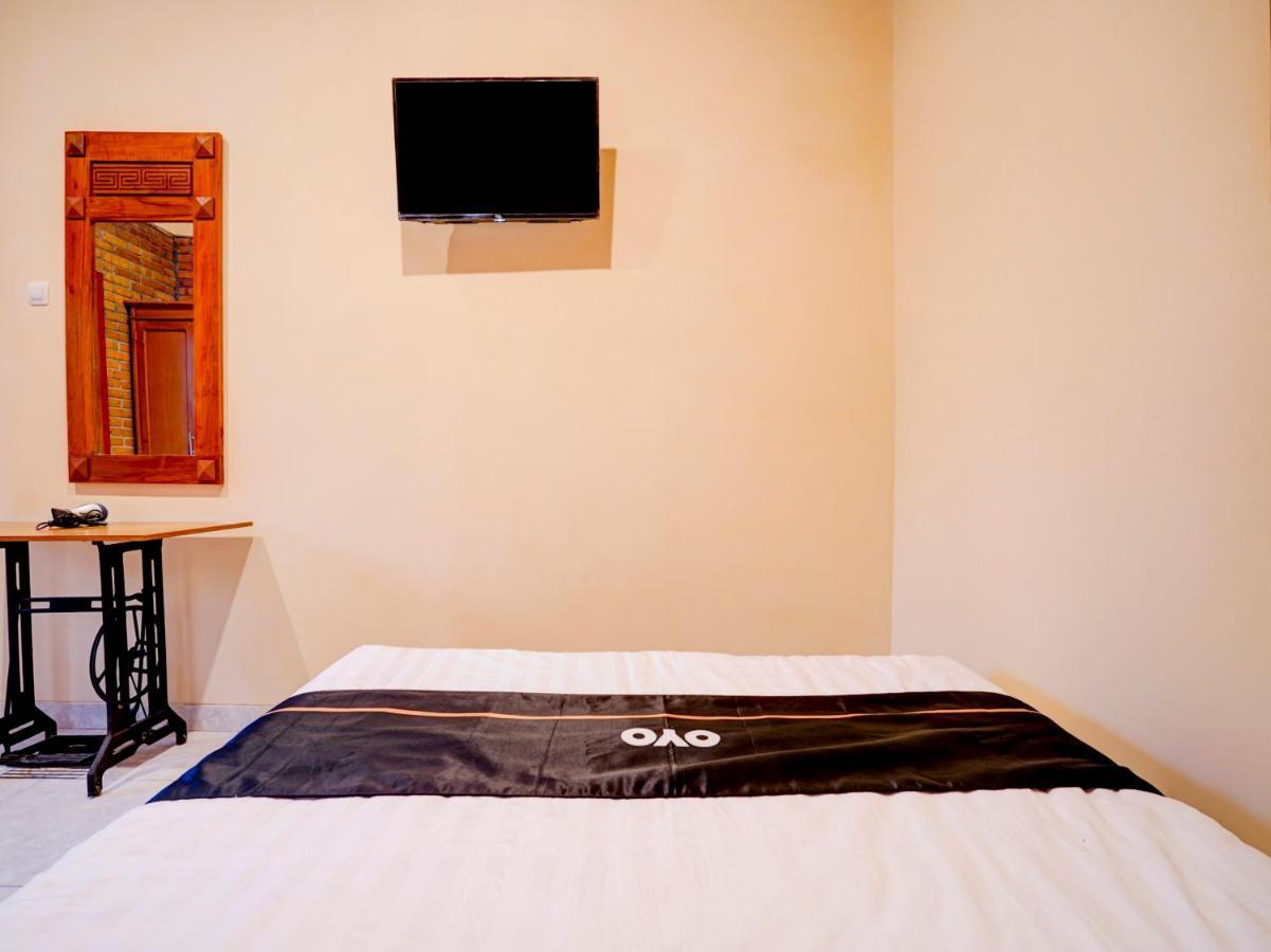 Super Oyo Collection O 90265 Cempoko Mulyo Homestay Syariah Tugu Exteriér fotografie